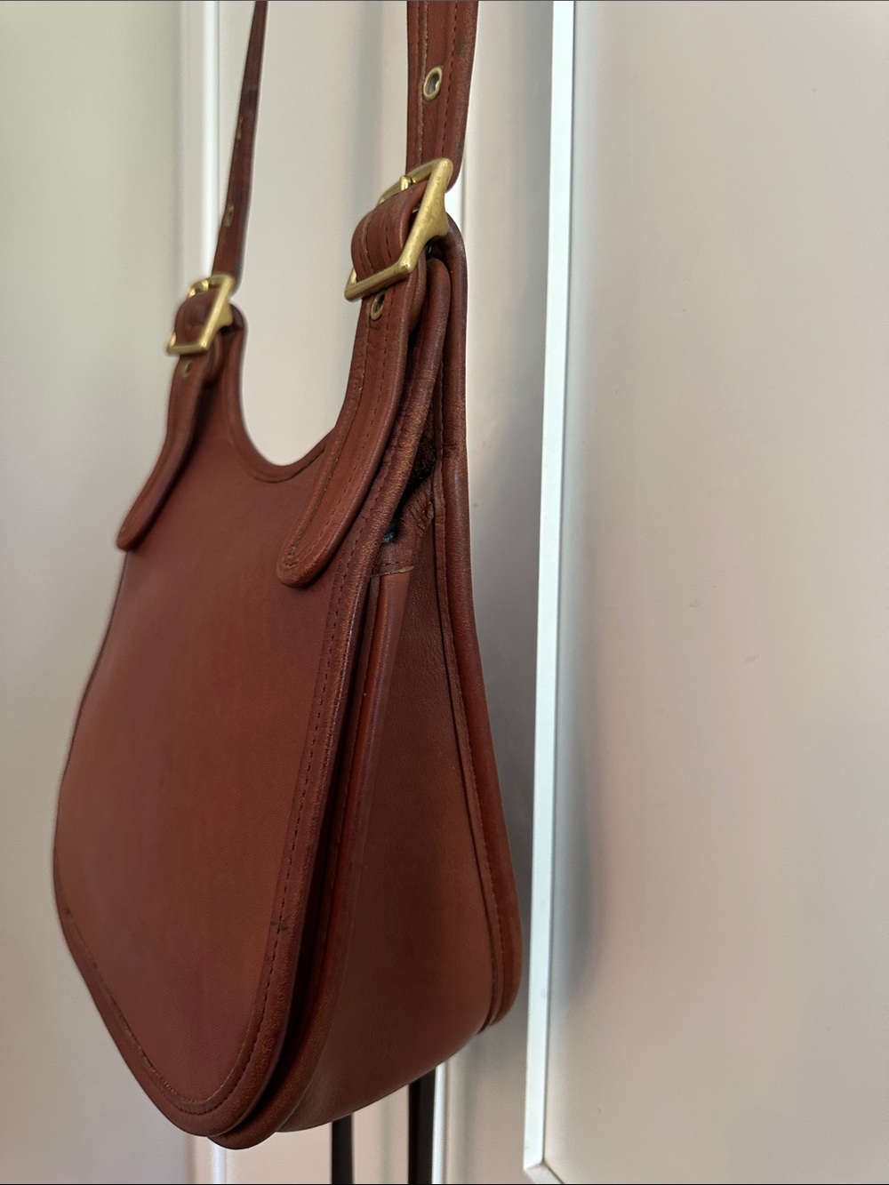 COACH #9949 CRESCENT BAG - Picture 2 of 7